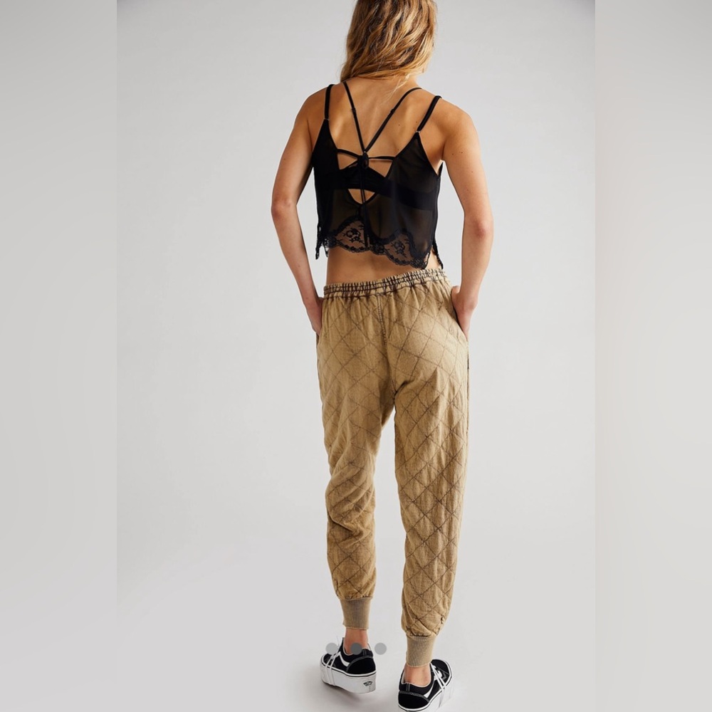 EUC - FP One -‎ Betty Quilted Pants - Picture 10 of 10